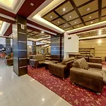 Hotel Hills & 5*