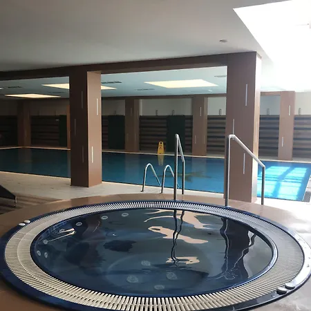 Hills & 5* Боровец