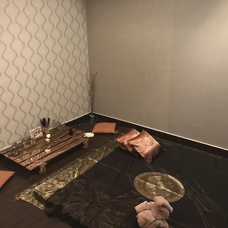 Hills & 5* 波罗维茨