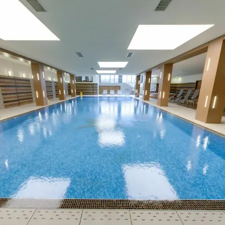 Hotel Hills & 5*