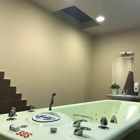 Hotel Hills &