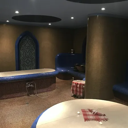 Hotel Hills &